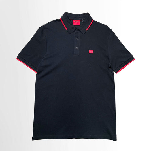 PLAYERA CUELLO POLO DERESINO BOSS